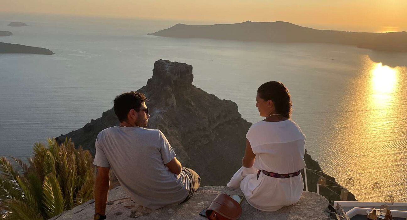 Romancing the Road: Enchanting Destinations for Couples